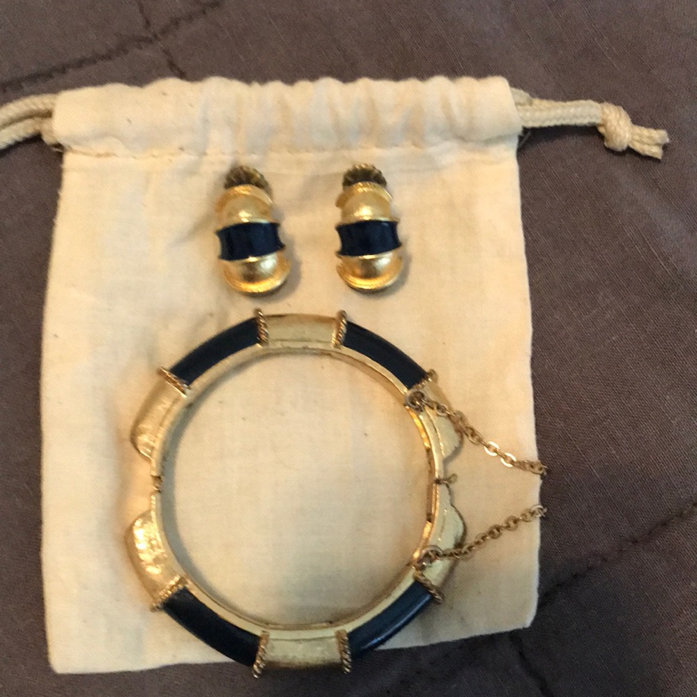 Banana republic bracelet and earrings set